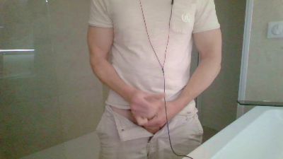 queue22 webcam cam4 model stream image