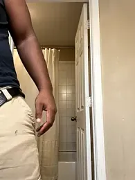 KeYBuMp323 webcam model stream image