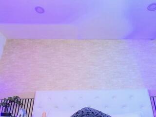 Samantha Walle webcam model stream image