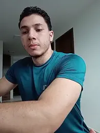 Maxx_valiant webcam model stream image