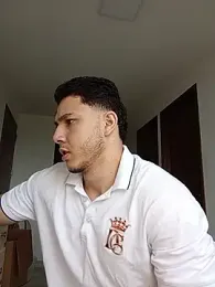 Maxx_valiant webcam model stream image