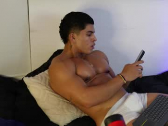 romano_kentt12 webcam chaturbate model stream image