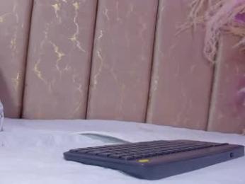 gemmabrown_ webcam model stream image