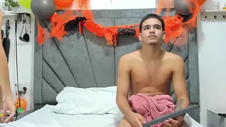 KamilaAndJavier webcam model stream image