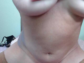 NatyFlower webcam model stream image