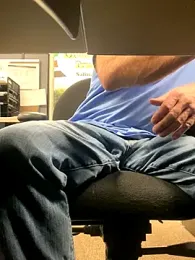 hintly webcam model stream image