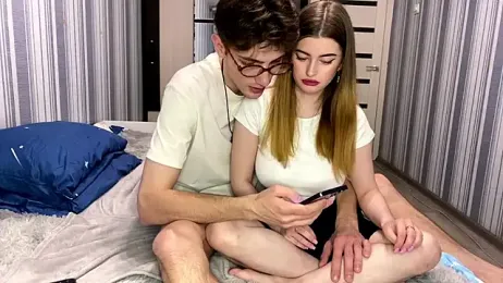 EmiliaCouple webcam model stream image