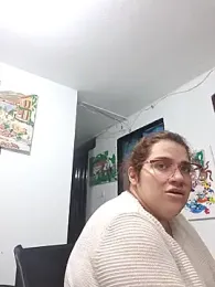 karlythoth@xh webcam model stream image