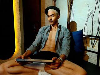 Marcus Reinn webcam model stream image