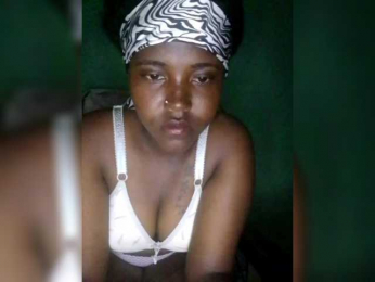 Davinalola webcam model stream image