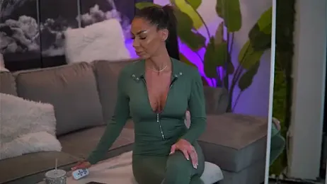 RaquelleVon webcam model stream image