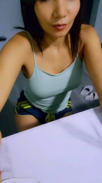 luna674 webcam model stream image