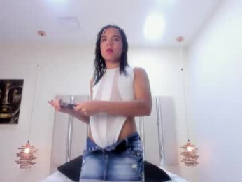 candy_piinks webcam model stream image