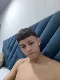 Apolo_jonnes webcam model stream image