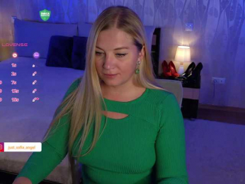 JUST_SOFIA webcam model stream image