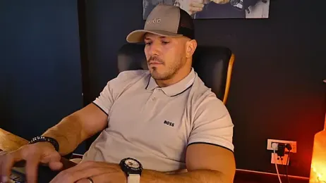 AngeloEric webcam model stream image