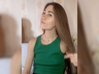 -Feral-Berry- webcam model stream image