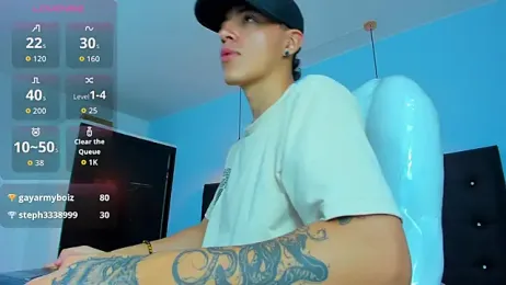 Lobo_17_ webcam model stream image