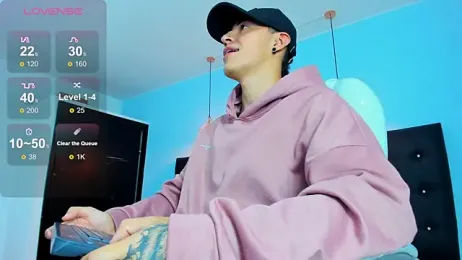 Lobo_17_ webcam model stream image