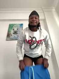 finefinance webcam stripchat model stream image