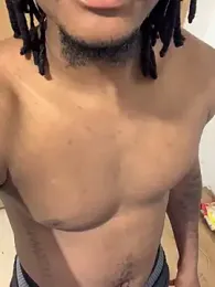 finefinance webcam model stream image