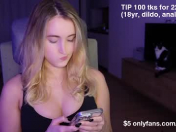 lailatoks webcam chaturbate model stream image