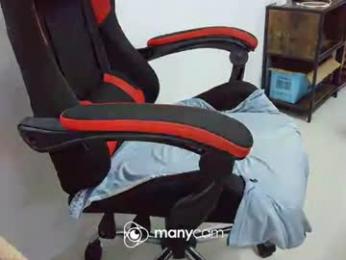 xxmonsterbigcockxx webcam model stream image