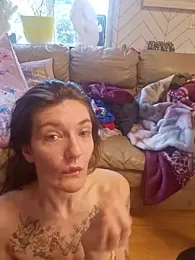 YourFavCanadianMILF webcam model stream image