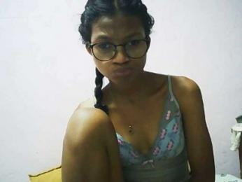 Yalane webcam model stream image