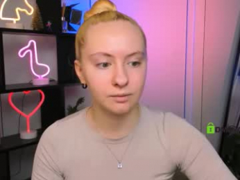 bella_blade webcam model stream image