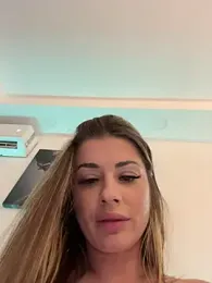 IsabellaEtthan webcam model stream image