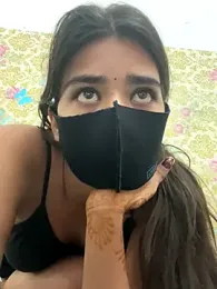 Sexykhushi041 webcam model stream image