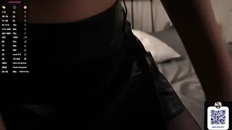 SuzanneHowse webcam model stream image