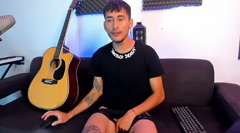 Henrikk_senn webcam model stream image