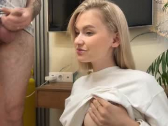 adele_nick2202 webcam model stream image