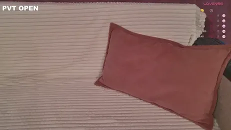 hlopushkahouse webcam model stream image