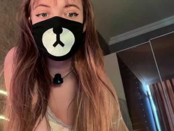 Tvoy_Medvezhenok webcam model stream image