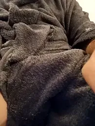 YourBigOne20 webcam model stream image