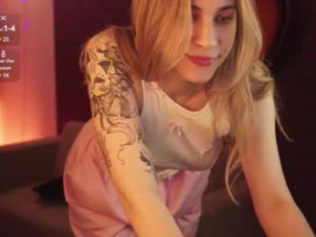 elliecutes webcam model stream image