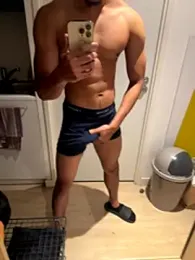 bigDickParis92 webcam stripchat model stream image