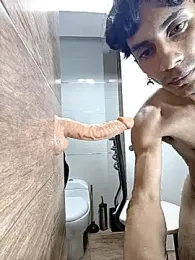 divinityros webcam model stream image