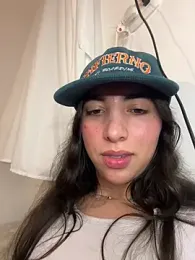 valeriahornier webcam stripchat model stream image
