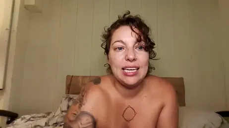 beberoyale webcam model stream image