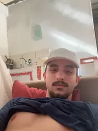 guilhermebolsson webcam stripchat model stream image