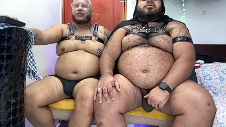 FetishBearsBig webcam model stream image