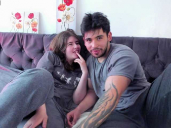 MichelandChris webcam model stream image