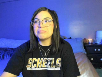 Drizzypeach webcam model stream image