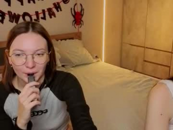 _reverse_gang_ webcam model stream image