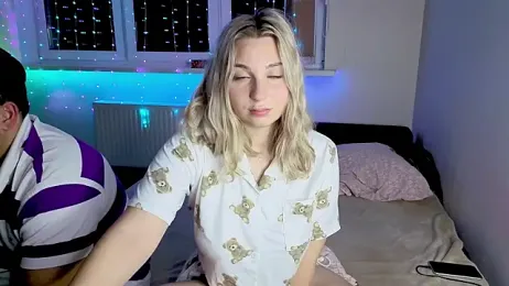 llolilove webcam model stream image