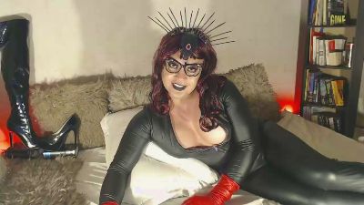 hotwildqueen4u webcam model stream image